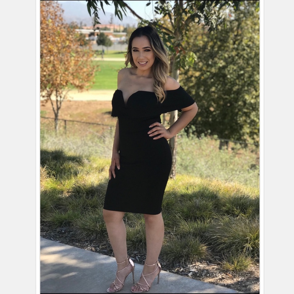 Amica Collection - Timeless Black Midi Dress
